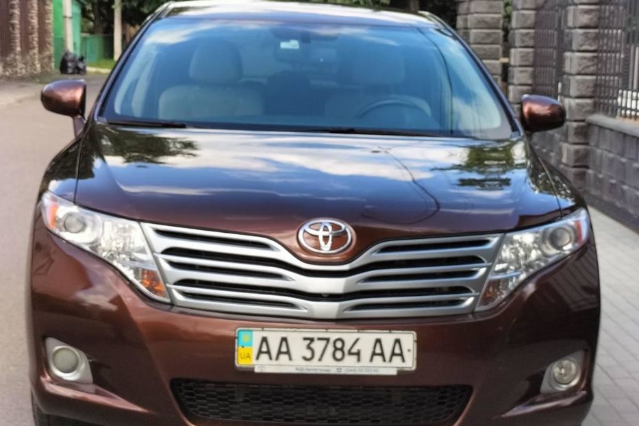 Продам Toyota Venza 2010 года в Луцке