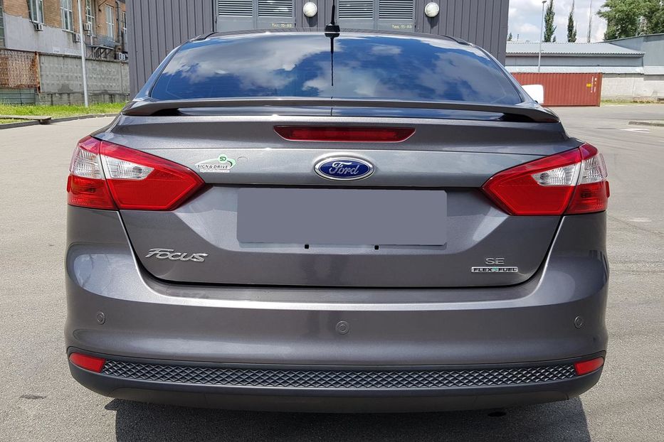 Продам Ford Focus SE 2.0 (III) 2013 года в Киеве