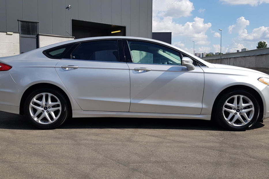 Продам Ford Fusion SE 2.5 (II) 2013 года в Киеве