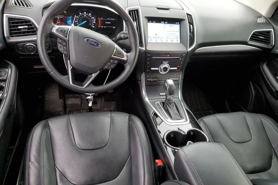 Продам Ford Edge Titanium  2019 года в Луцке