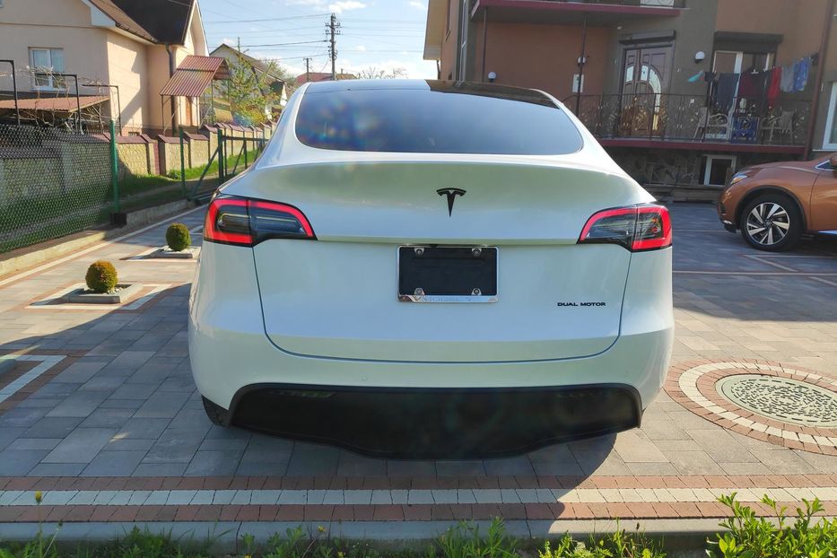 Продам Tesla Model Y Tesla Model Y Long Range AWD 2020 года в г. Долина, Ивано-Франковская область