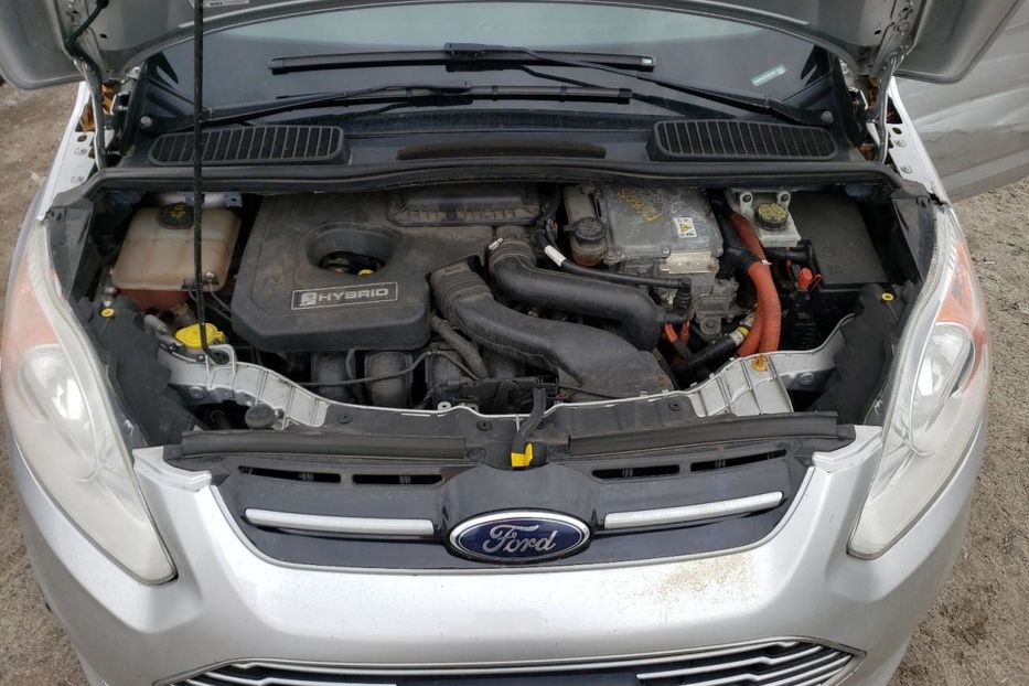 Продам Ford C-Max 2014 года в Киеве