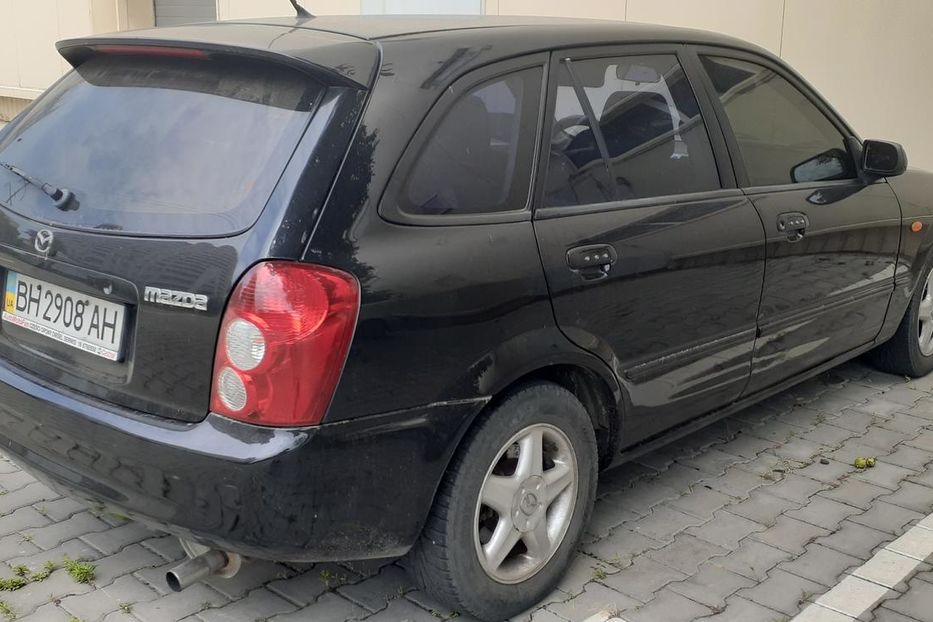 Продам Mazda 323 2003 года в Одессе