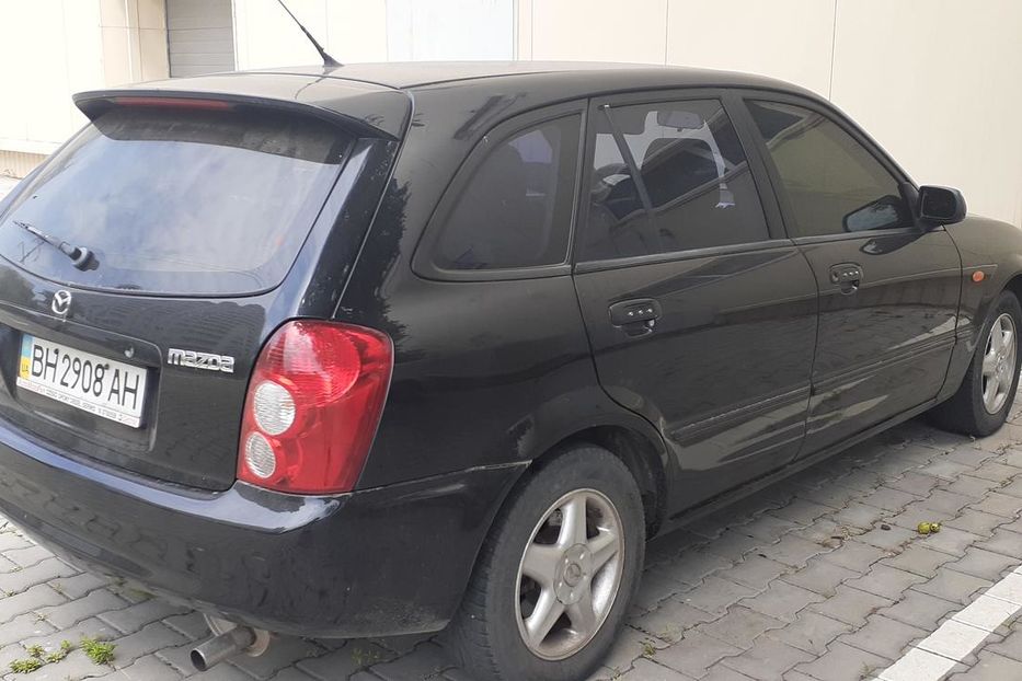 Продам Mazda 323 2003 года в Одессе