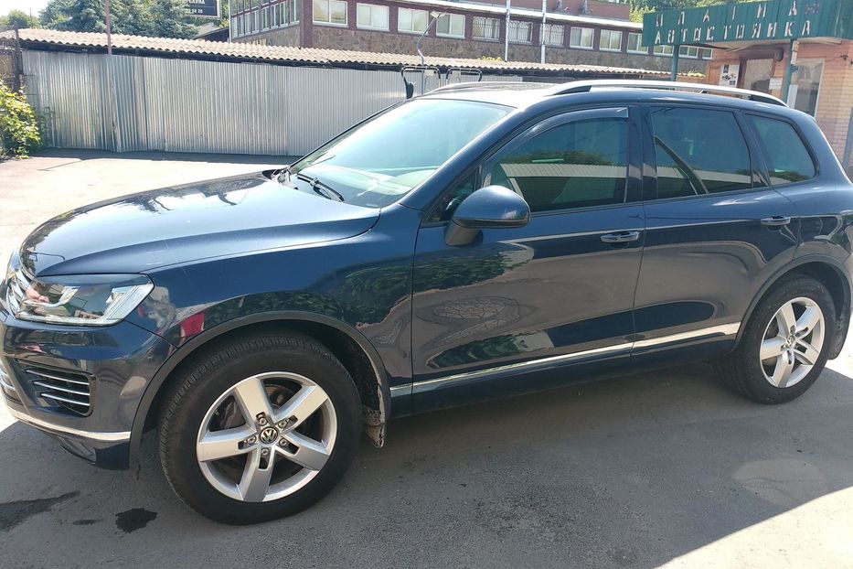 Продам Volkswagen Touareg Lux-Panorama FL 2013 года в г. Белая Церковь, Киевская область