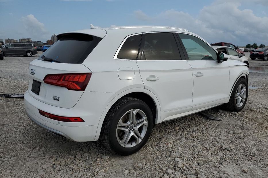 Продам Audi Q7 2018 года в Киеве