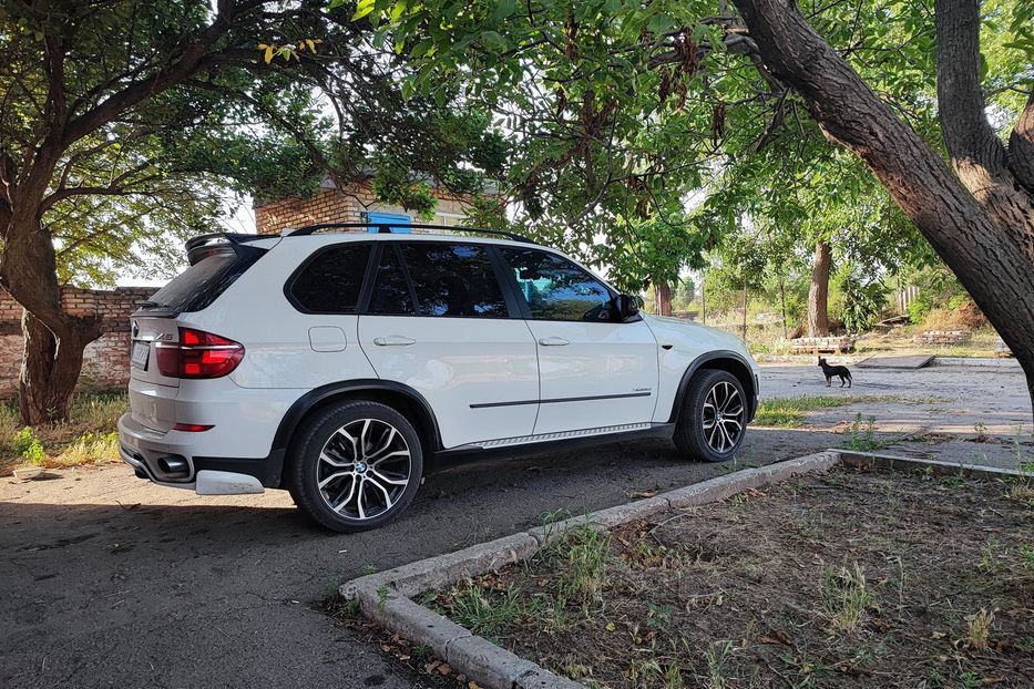 Продам BMW X5 3.5 xdraev 2012 года в г. Томаковка, Днепропетровская область