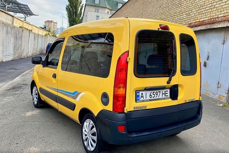 Продам Renault Kangoo пасс. 2008 года в г. Олевск, Житомирская область