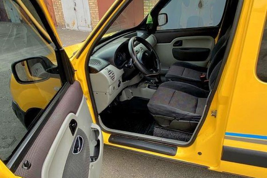 Продам Renault Kangoo пасс. 2008 года в г. Олевск, Житомирская область