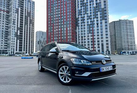 Продам Volkswagen Golf VII ALLTRACK 2018 года в Виннице