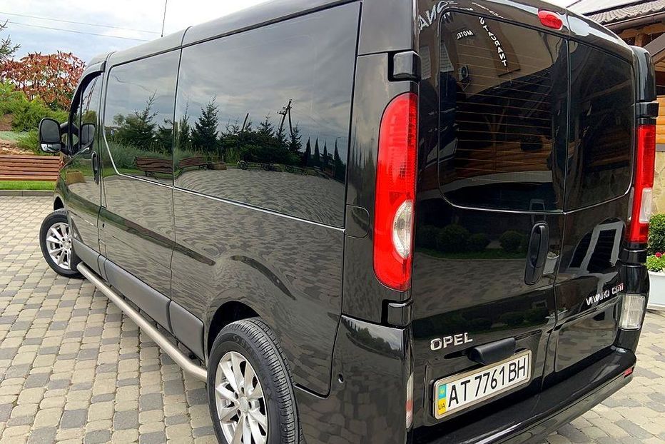 Продам Opel Vivaro пасс. 2012 года в г. Лысянка, Черкасская область