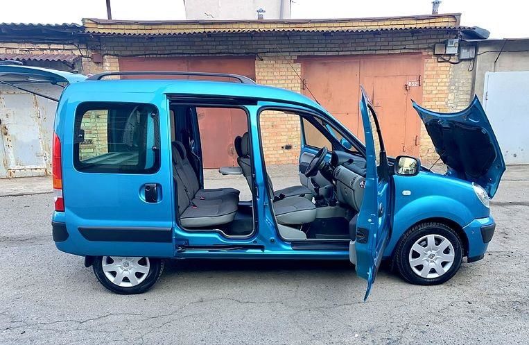 Продам Renault Kangoo пасс. 2006 года в г. Лысянка, Черкасская область