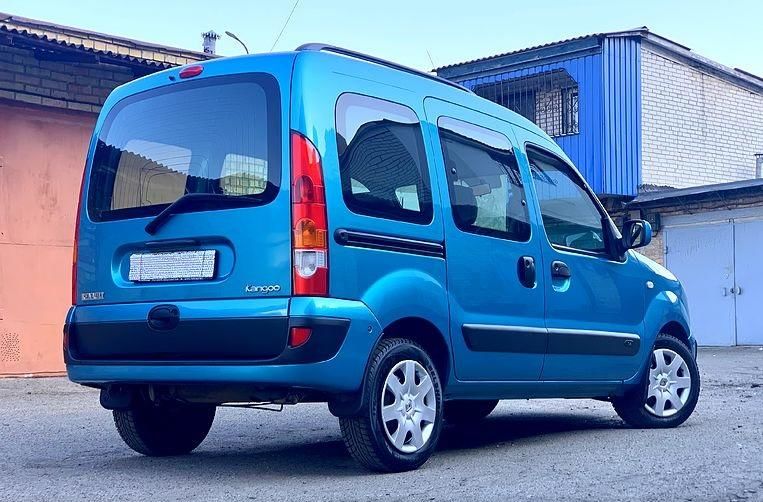 Продам Renault Kangoo пасс. 2006 года в г. Лысянка, Черкасская область