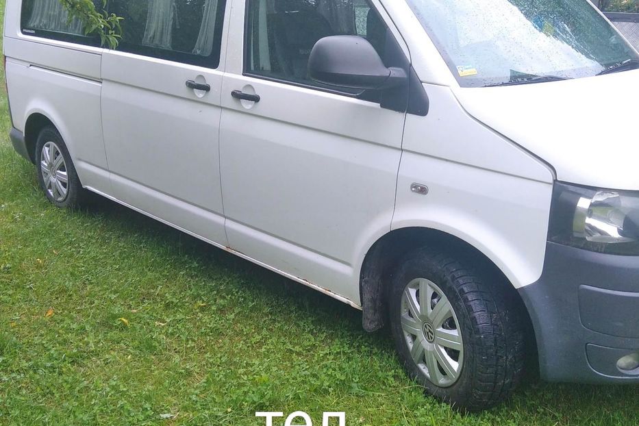 Продам Volkswagen T5 (Transporter) пасс. 2011 года в г. Хуст, Закарпатская область