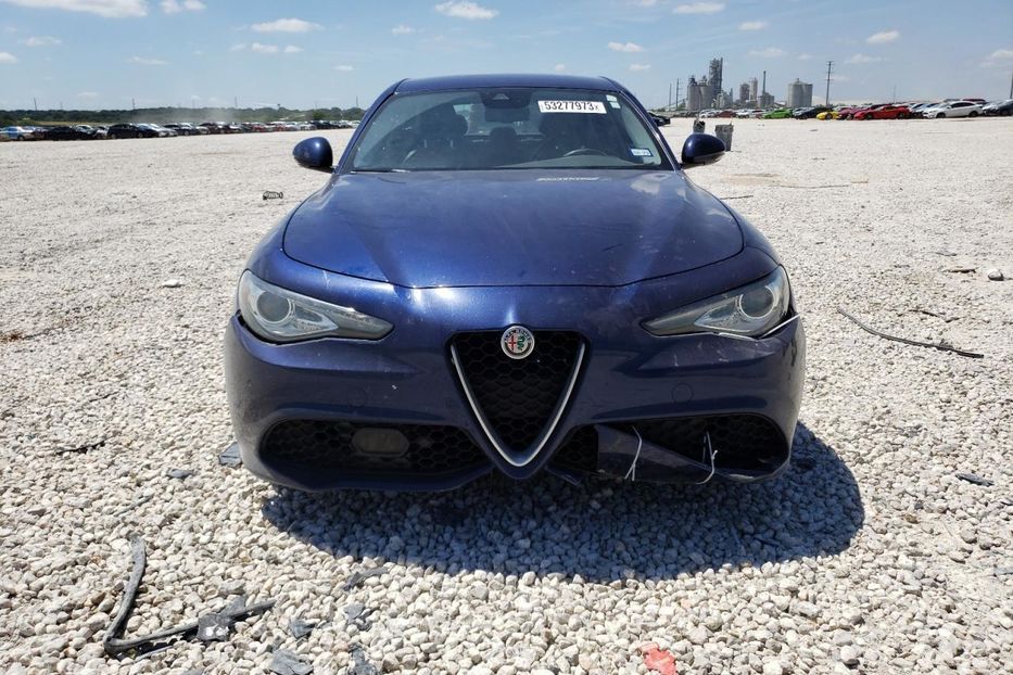 Продам Alfa Romeo Giulia 2018 года в Луцке