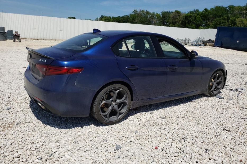 Продам Alfa Romeo Giulia 2018 года в Луцке