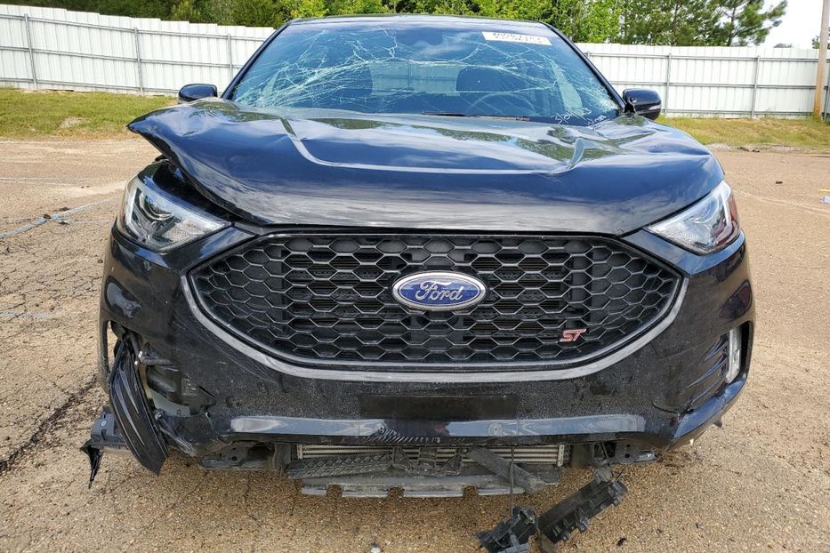 Продам Ford Edge ST 2019 года в Луцке