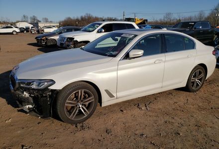 Продам BMW 530 2021 года в Киеве