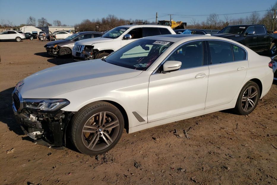 Продам BMW 530 2021 года в Киеве