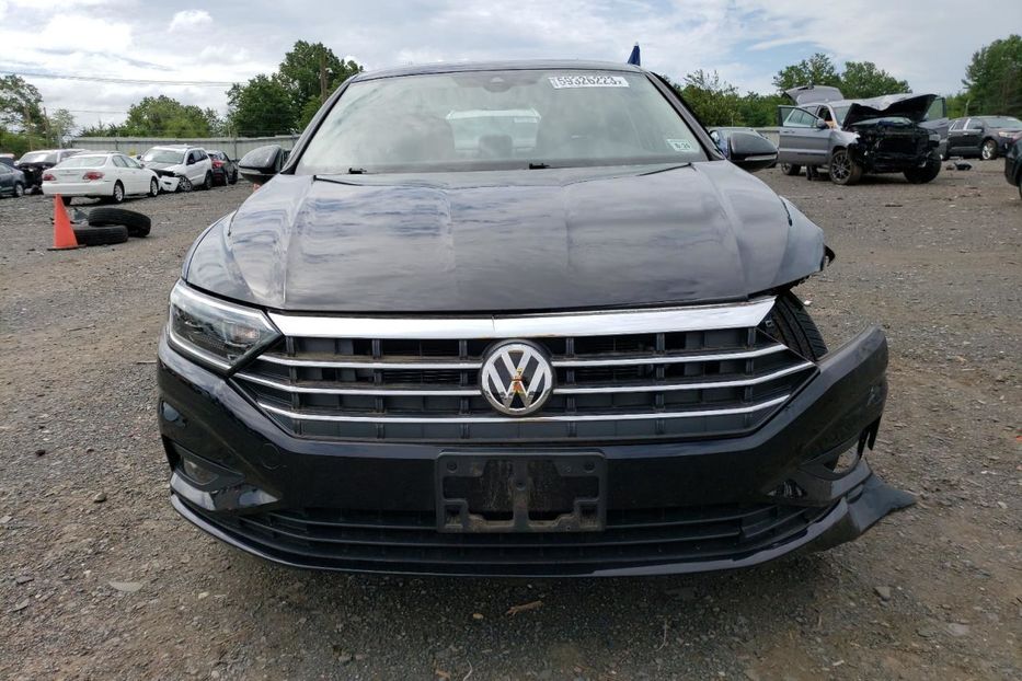 Продам Volkswagen Jetta 2019 года в Киеве