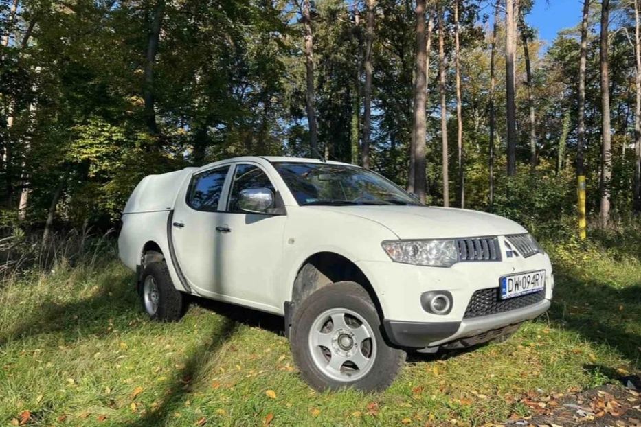 Продам Mitsubishi L 200 2012 года в Запорожье