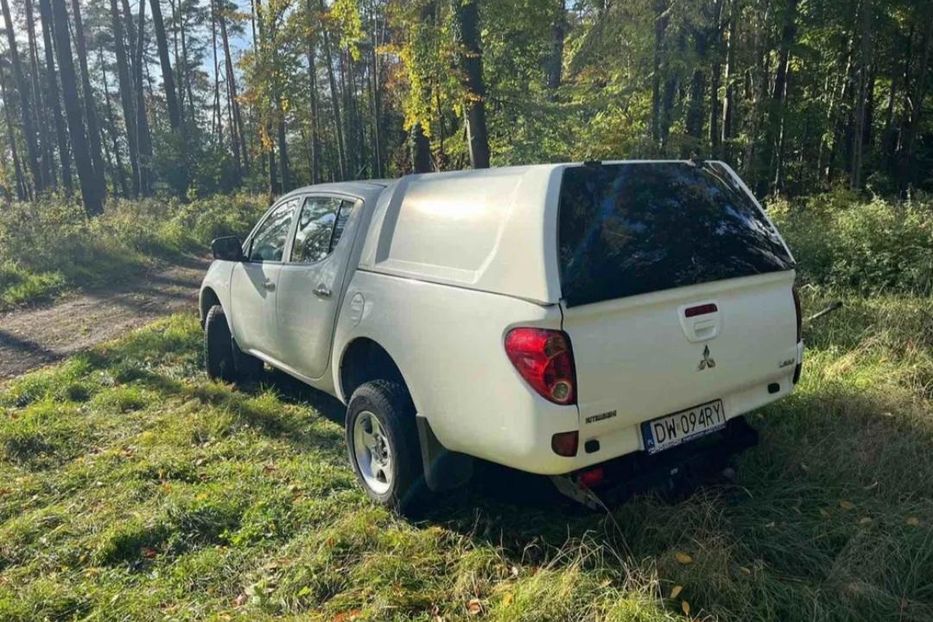 Продам Mitsubishi L 200 2012 года в Запорожье