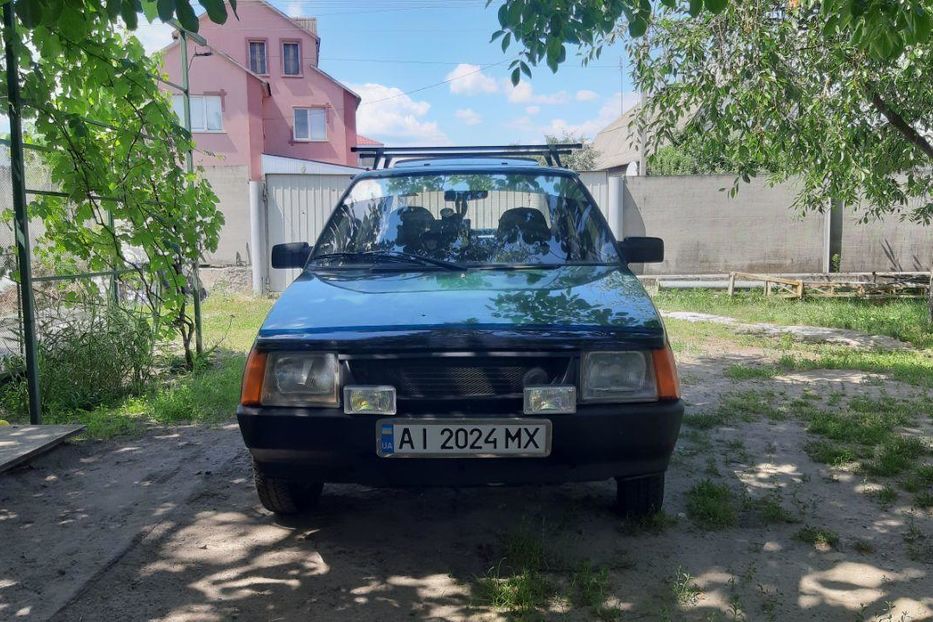 Продам ЗАЗ 1102 Таврия 2003 года в Киеве