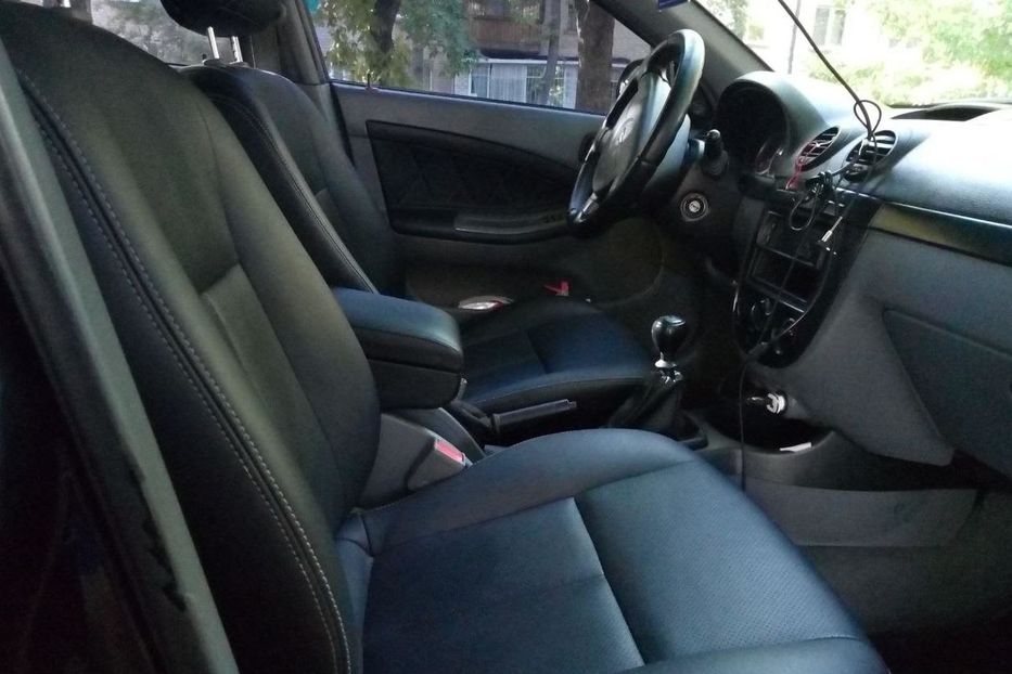 Продам Chevrolet Lacetti 2008 года в Харькове