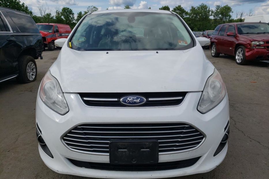 Продам Ford C-Max Premium  2014 года в Киеве