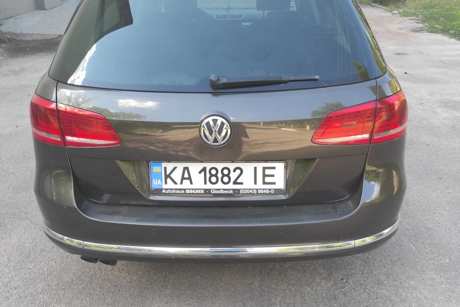 Продам Volkswagen Passat B7 2013 года в Житомире