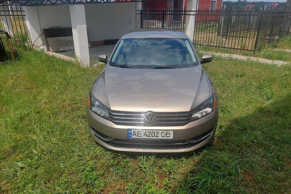 Продам Volkswagen Passat B7 2014 года в Киеве