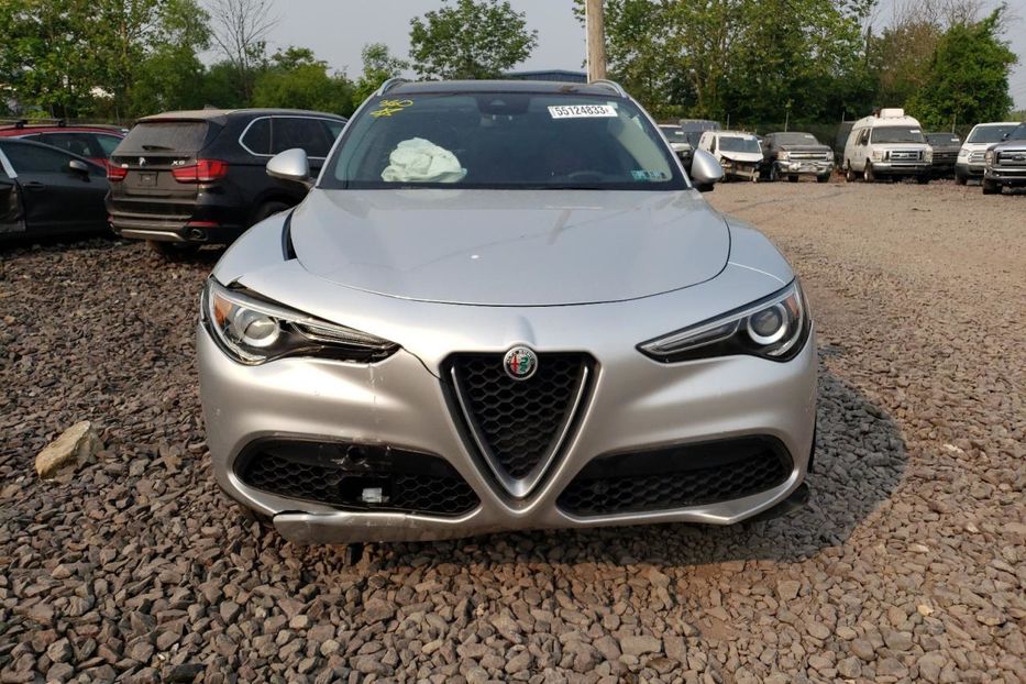 Продам Alfa Romeo Stelvio TI 2018 года в Луцке