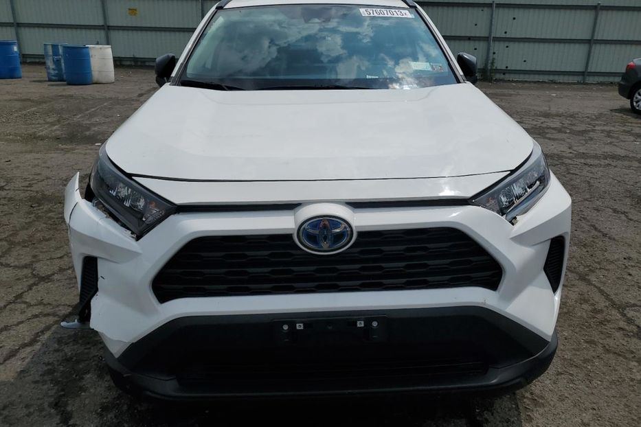 Продам Toyota Rav 4 HYBRID 2022 года в Киеве