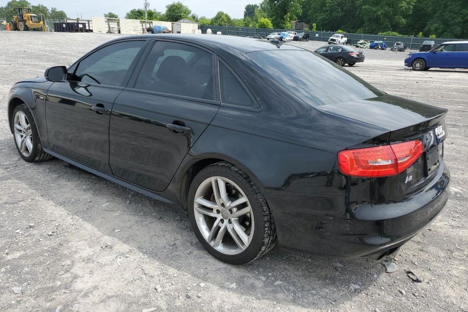 Продам Audi A4 2016 года в Луцке