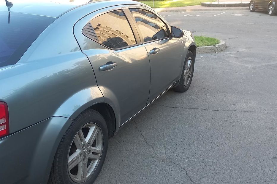 Продам Dodge Avenger 2008 года в Киеве