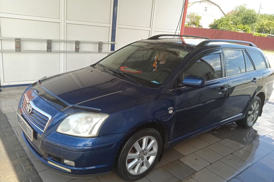 Продам Toyota Avensis 2003 года в Одессе