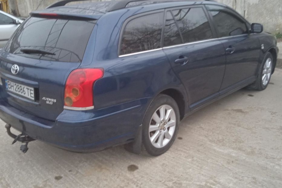 Продам Toyota Avensis 2003 года в Одессе