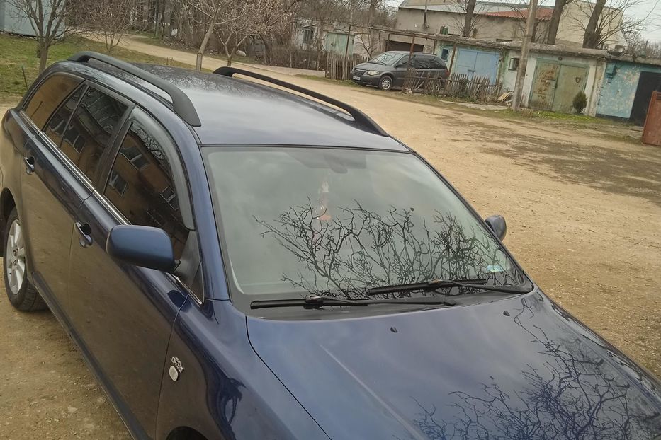 Продам Toyota Avensis 2003 года в Одессе