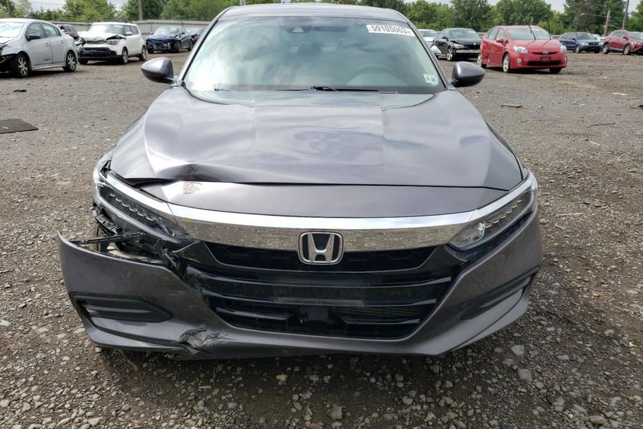 Продам Honda Accord 2019 года в Киеве