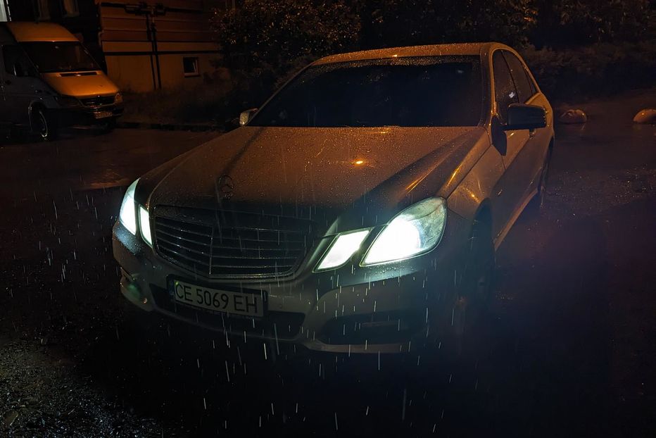 Продам Mercedes-Benz E-Class 2.2 cdi 2009 года в Черновцах