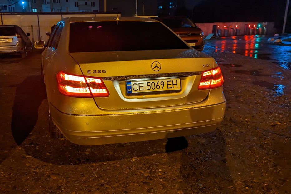 Продам Mercedes-Benz E-Class 2.2 cdi 2009 года в Черновцах