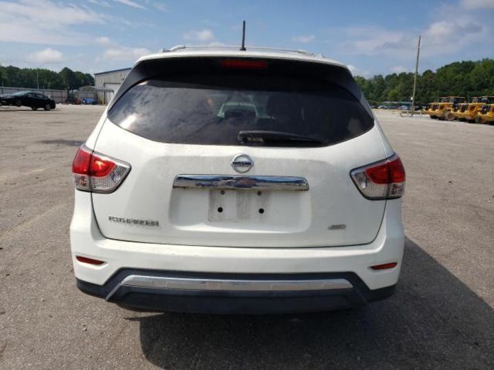 Продам Nissan Pathfinder 2016 года в Одессе