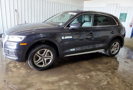 Продам Audi Q5 Premium Plus 2018 года в Луцке