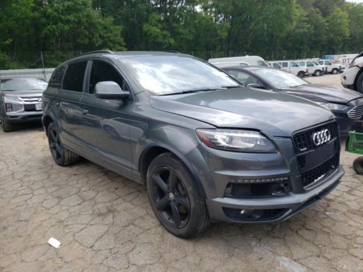 Продам Audi Q7 2013 года в Киеве