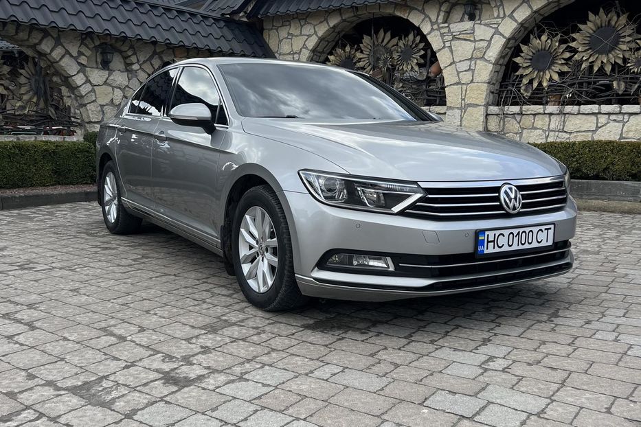 Продам Volkswagen Passat B8 2015 года в Львове