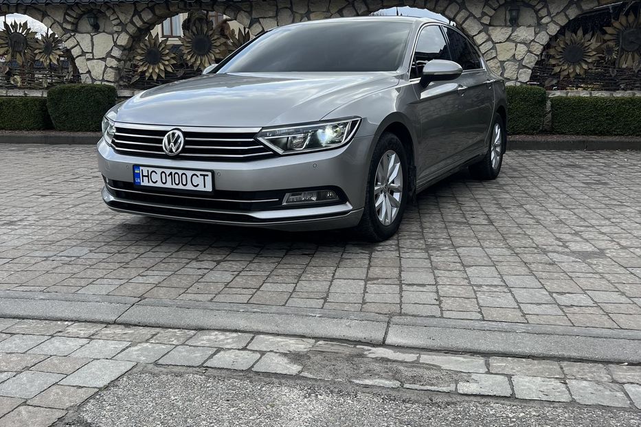 Продам Volkswagen Passat B8 2015 года в Львове