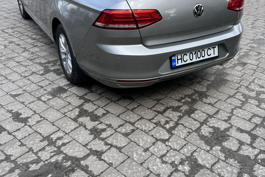 Продам Volkswagen Passat B8 2015 года в Львове