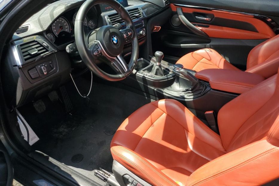 Продам BMW M4 2018 года в Луцке