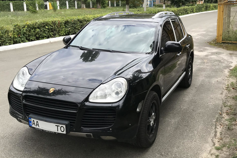 Продам Porsche Cayenne 2004 года в Киеве