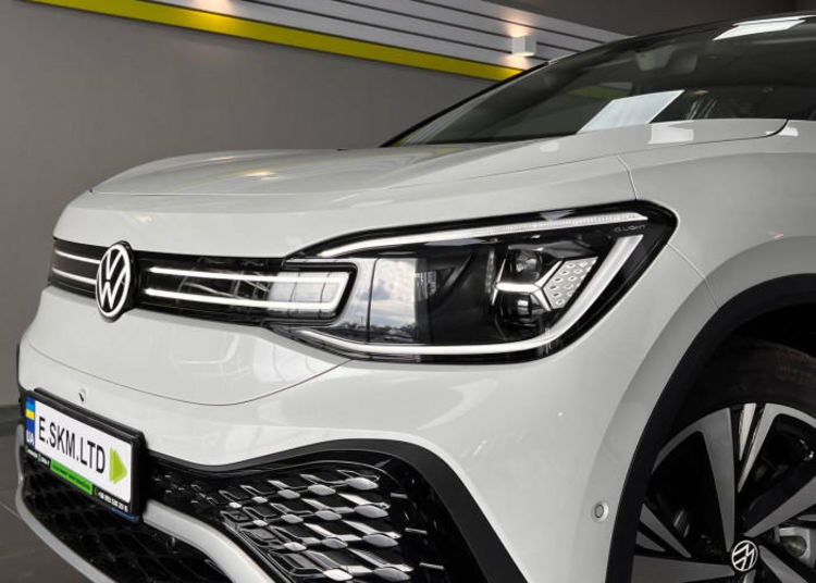 Продам Volkswagen ID.6 Pro Cam 360 & HUD синя 2023 года в Киеве